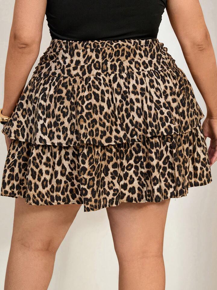 Ruffled hem animal print layered skirt view 2