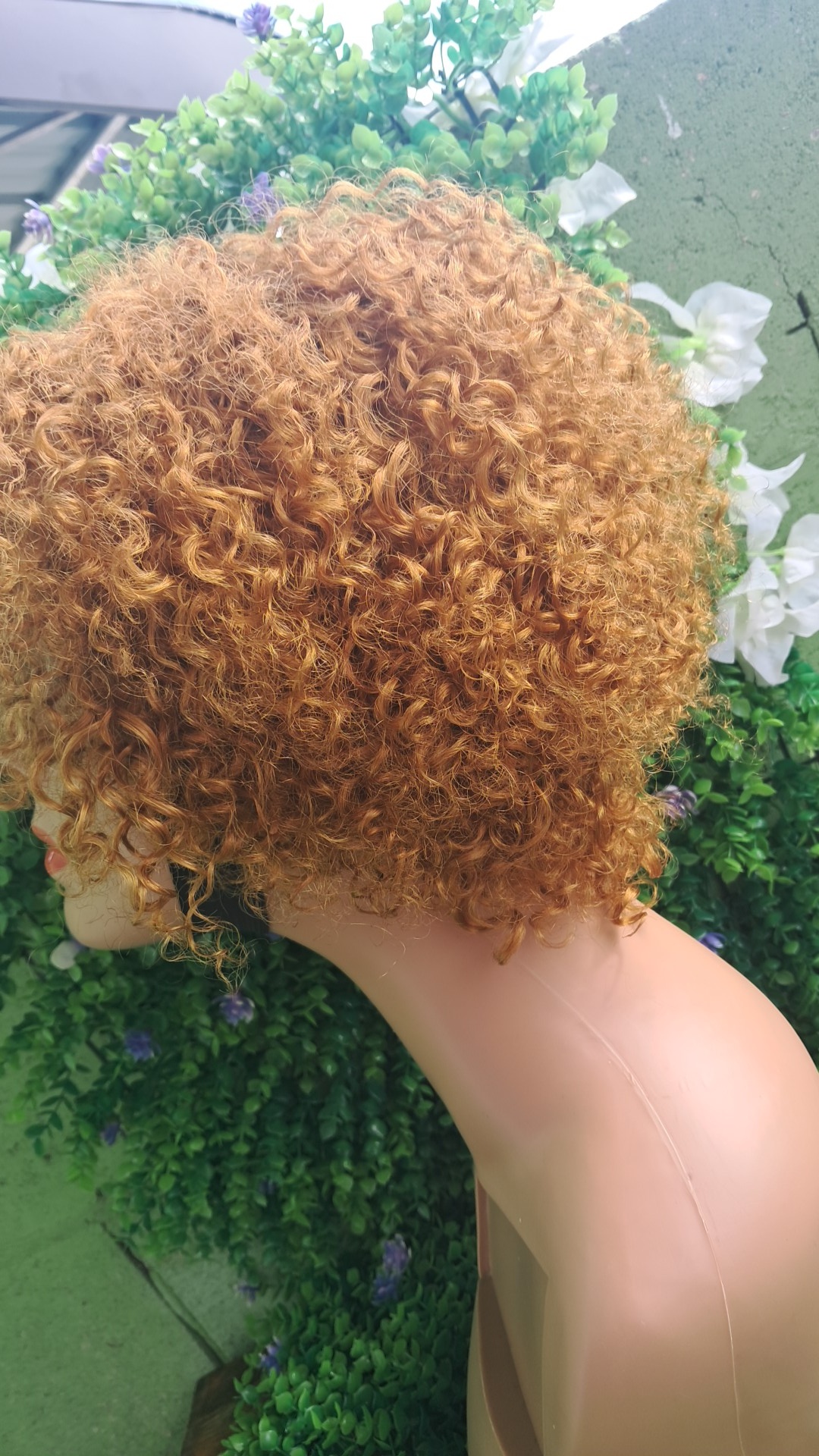 ​Vibrant 8" Pixie view 4