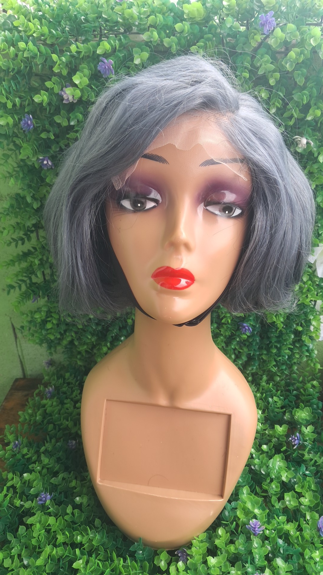 Silver & Sleek 5x5 bob